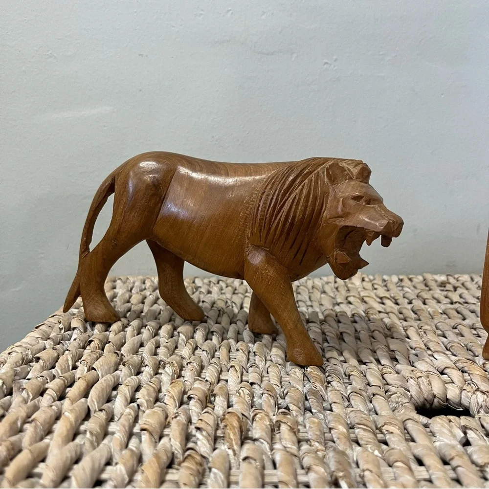 Vintage‎ Set Of 2 Wooden Carved Roaring Lion & Elephant